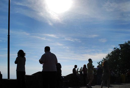 Geógrafos crean mapa para detectar zonas de más calor en Santiago